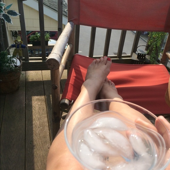 Meet your Posher, Caroleann - Picture 1 of 1